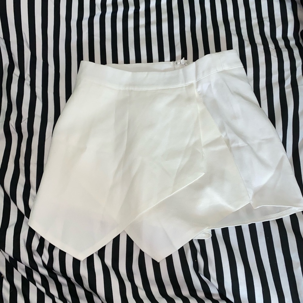 White skort